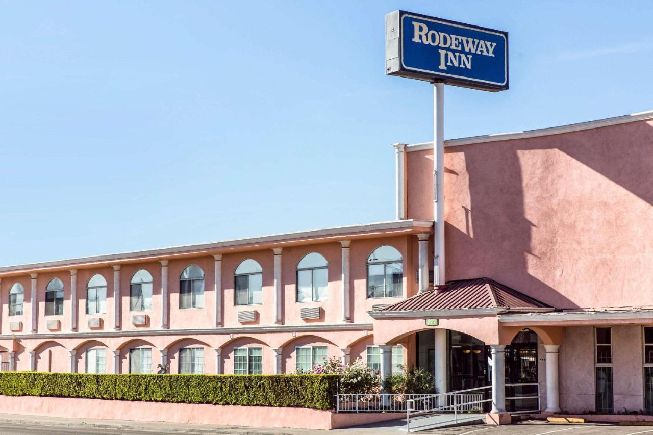 Rodeway Inn Near Melrose Ave Los Angeles Esterno foto